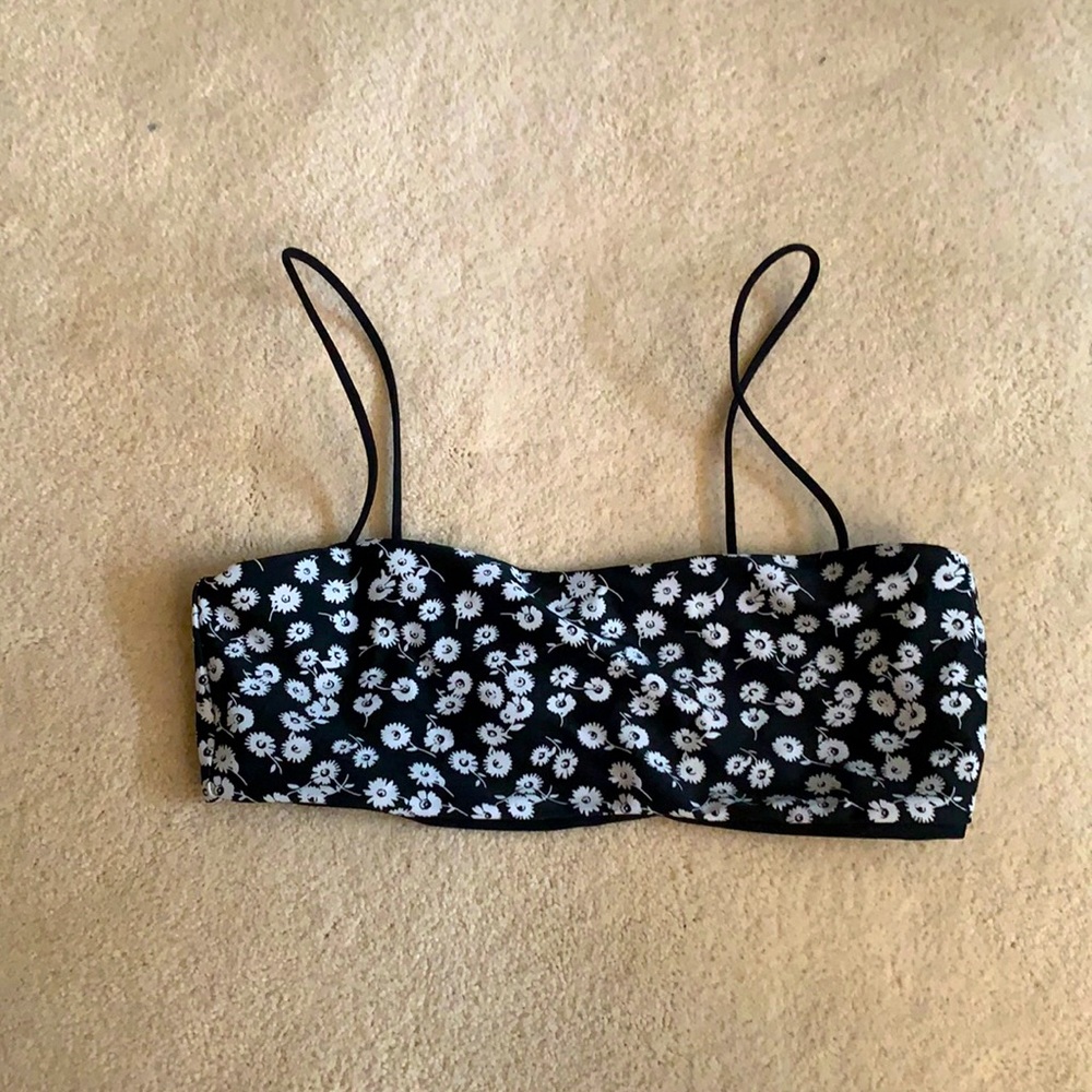 Bandeau style bikini top